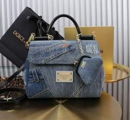 Picture of Dolce Gabbana Handbags _SKUfw174685693fw